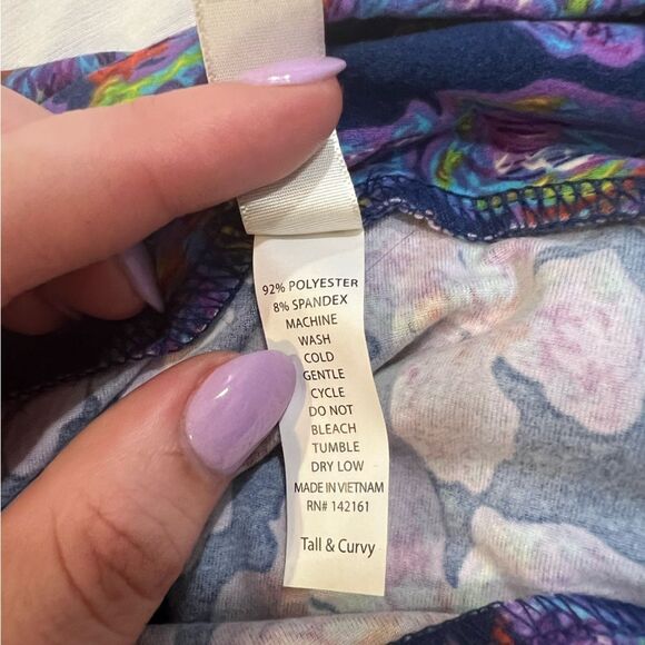 Lularoe Tall Curvy Leggings colorful floral - Picture 4 of 6